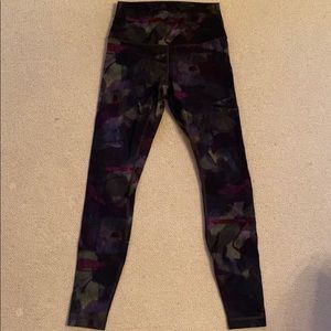 *LIKE NEW* Lululemon Watercolor Leggings